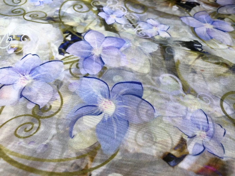 Шелковый шифон голубые цветы - Ratti donna (Carnet)